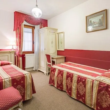 Basilea Отель 3*