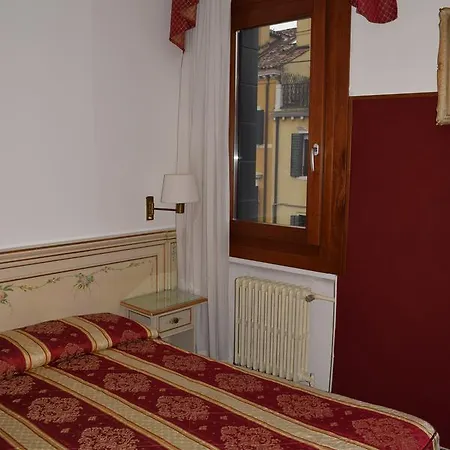 Basilea Отель 3*