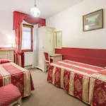 Basilea Szálloda 3*